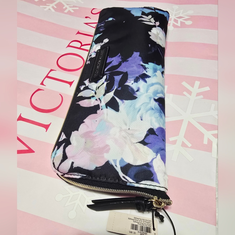 Victoria's Secret Foldable Bag. Floral. XL
